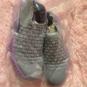 Women's Purple Athletic Shoes